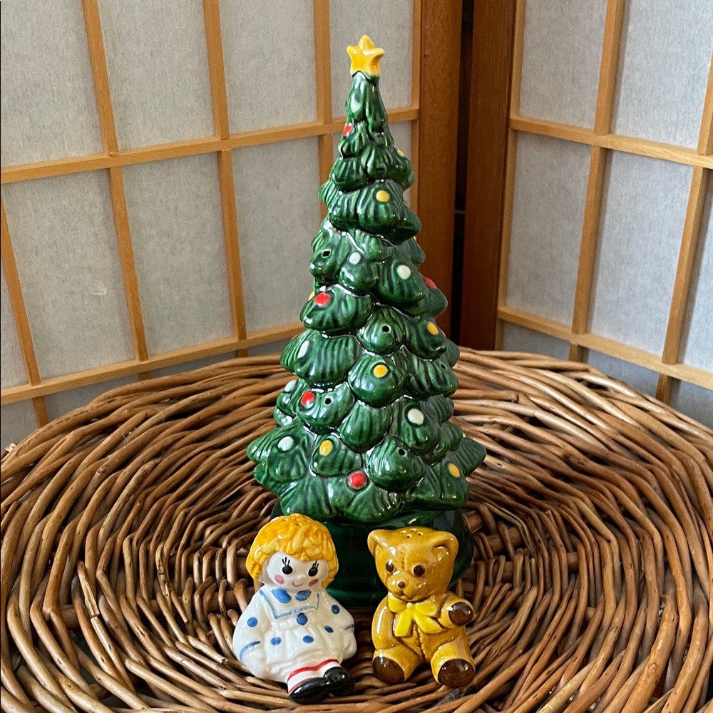 Avon Ceramic Christmas Tree Toothpick Server  with Doll and Bear Shakers